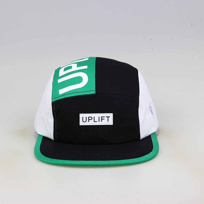 Splice 5 panel hat with zipper pocket